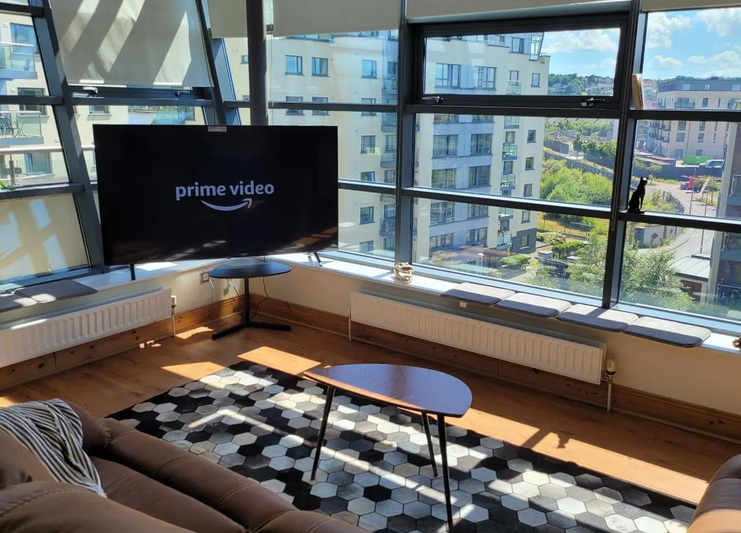 Panoramic Two-Bedroom Penthouse Cork 0*,